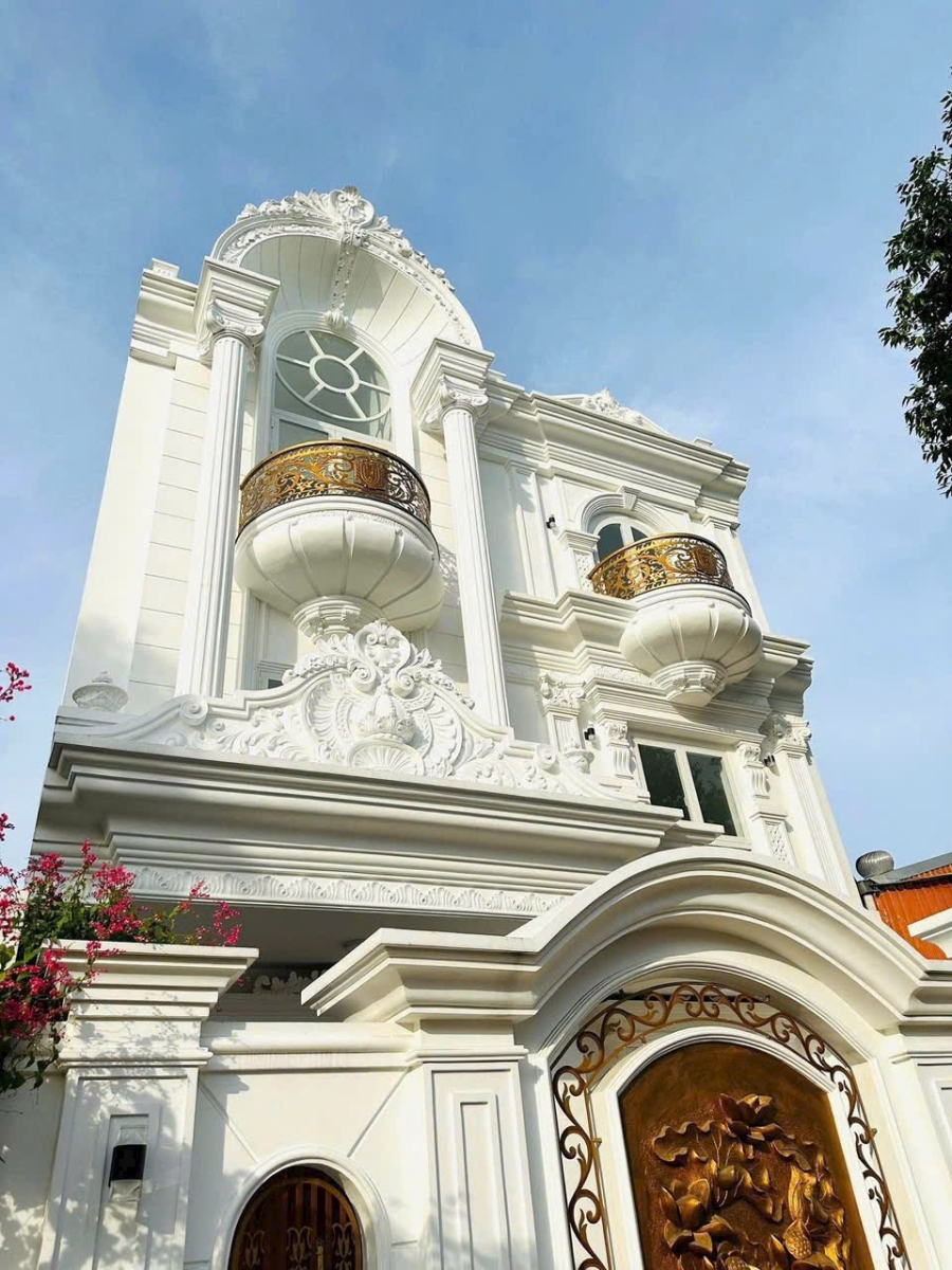 SIÊU PHẨM BIỆT THỰ MẶT TIỀN 1B KDC NAM LONG